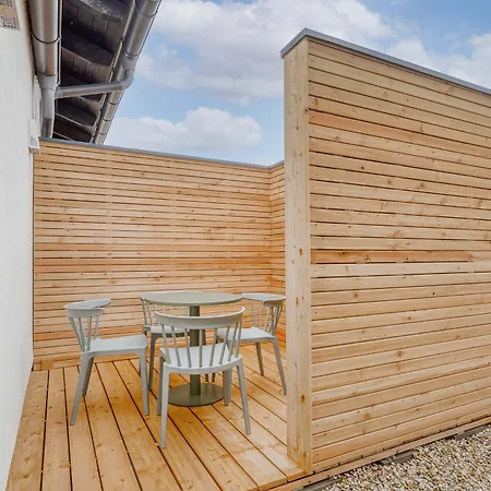 Limehome Bahnhofstrasse Apartahotel 3*
