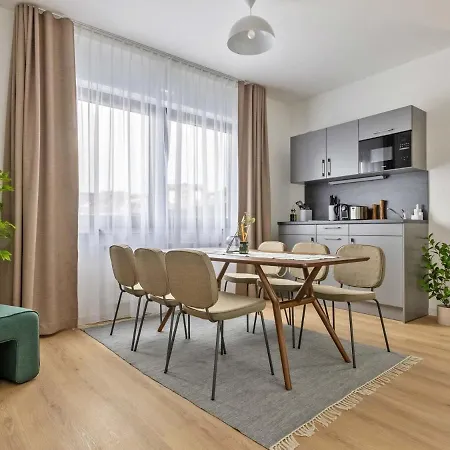 Limehome Bahnhofstrasse 3*