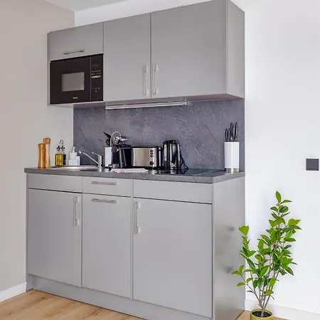 Apart Otel Limehome Bahnhofstrasse 3*