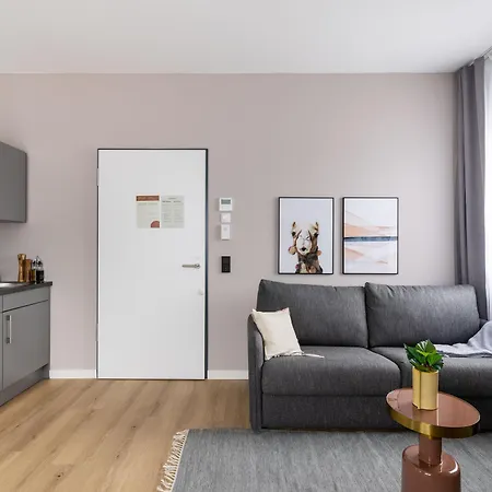 Limehome Bahnhofstrasse Apart Otel